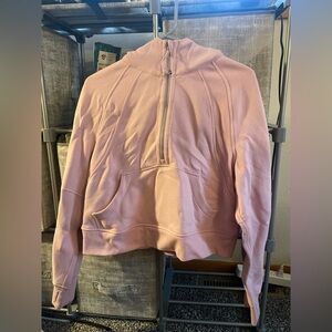 Light pink Lululemon scuba xs/s